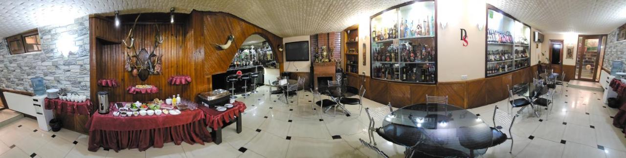Danisimo Hotel Tbilisi Esterno foto