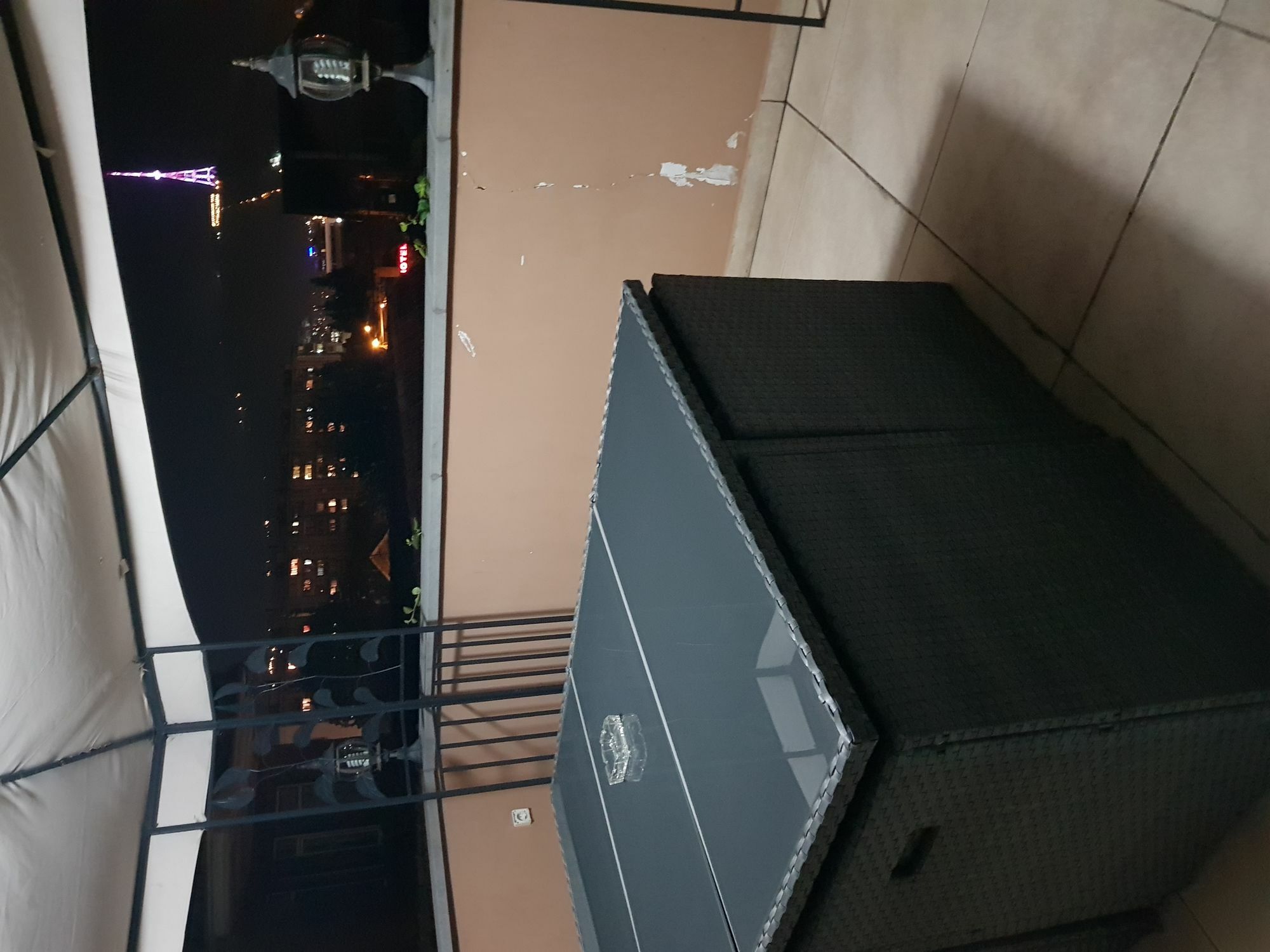 Danisimo Hotel Tbilisi Esterno foto